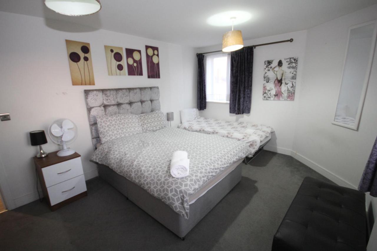 Holden Court Apartments - Apt 3 West Drayton  Ngoại thất bức ảnh